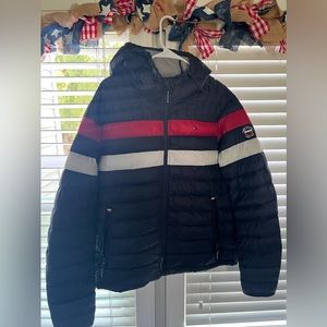 Tommy Hilfiger Coat / Size Large